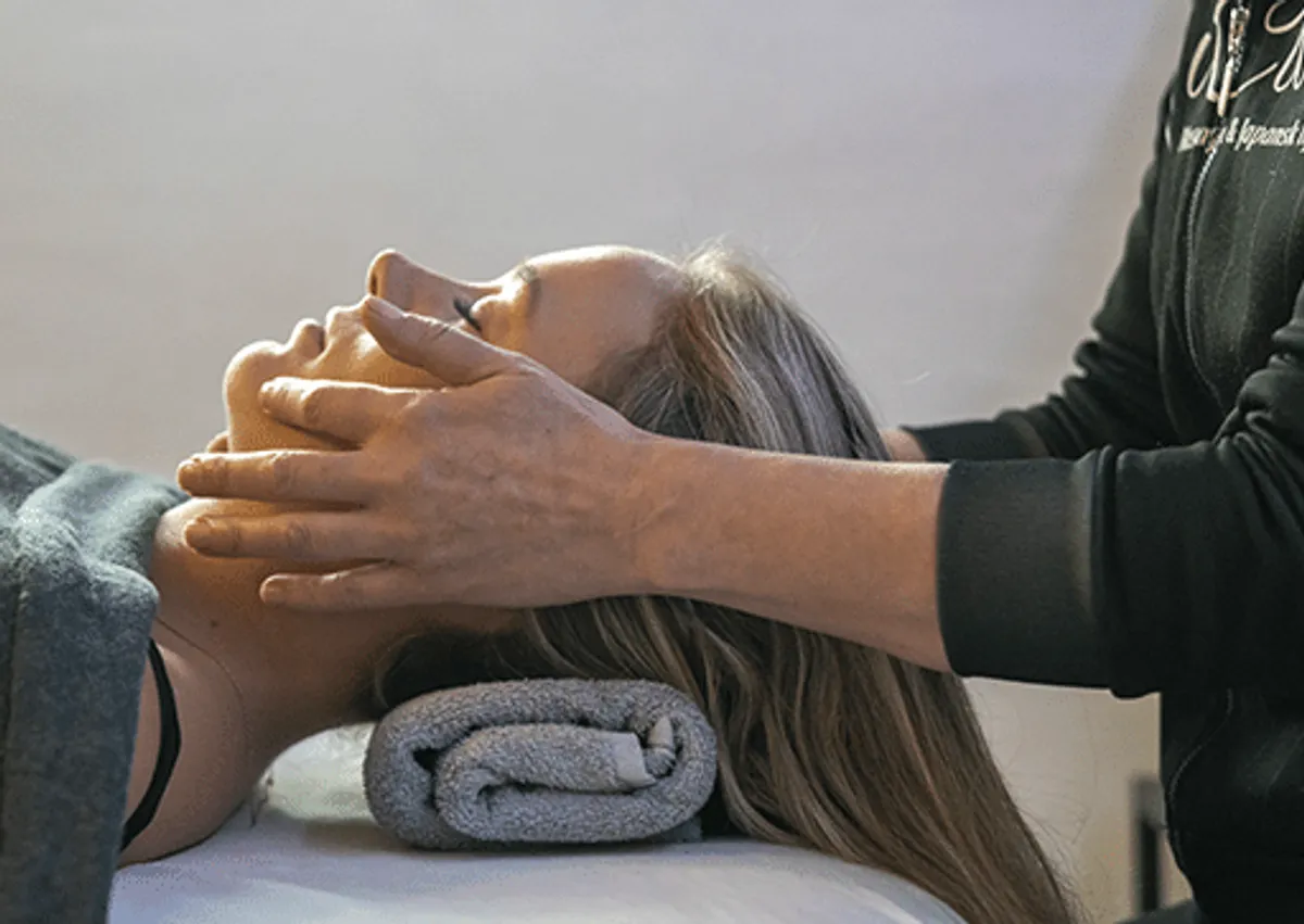 Japansk lifting ansigtsbehandling hos iCare Massage